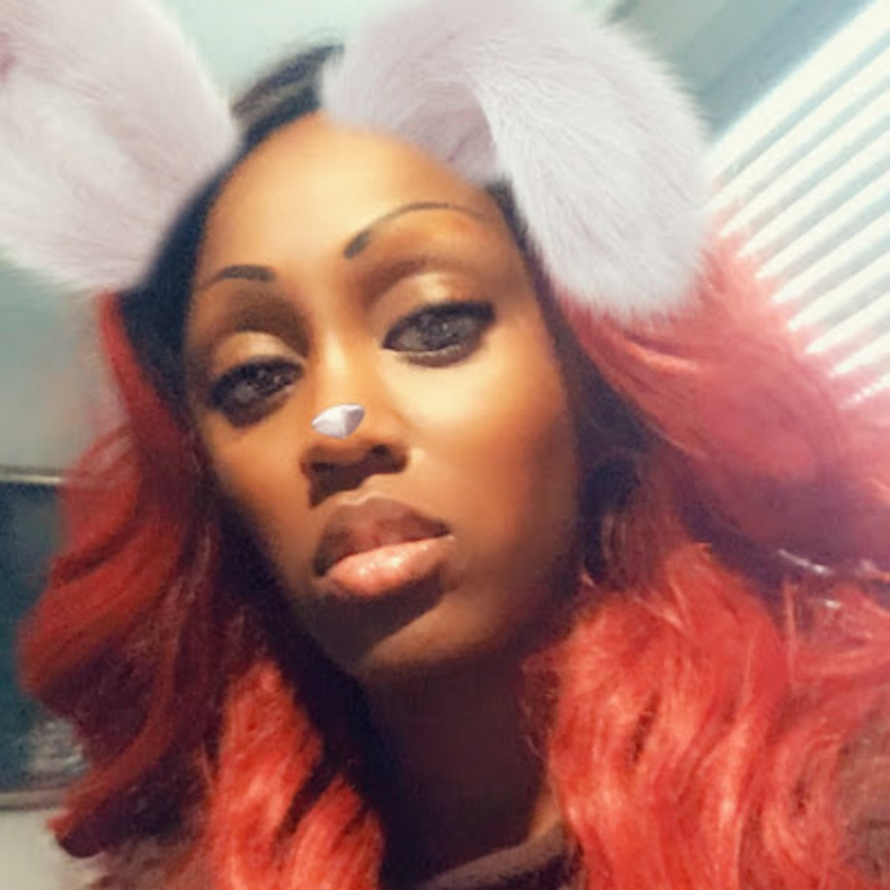 Meet your Posher, Brittney